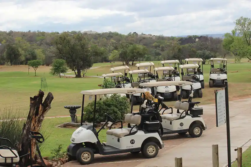 Luxury Bushveld Golf Estate at Bokmakierie Place
